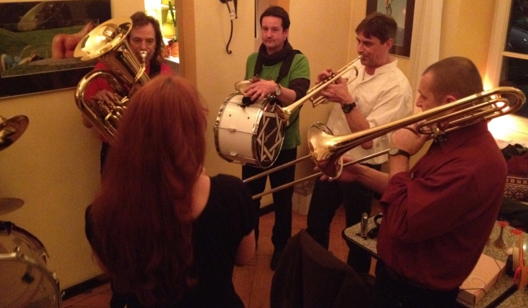 Rud&icirc;, Andreas, Petro, Martin, Karen (von hinten)